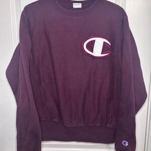 Champion Crewneck Maroon sweatshirt